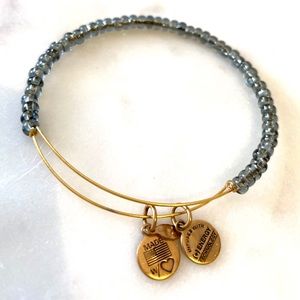 NWOT Alex and Ani | Glass Beaded Bangle